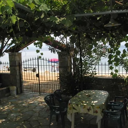 Lägenhet Niki House Khorto